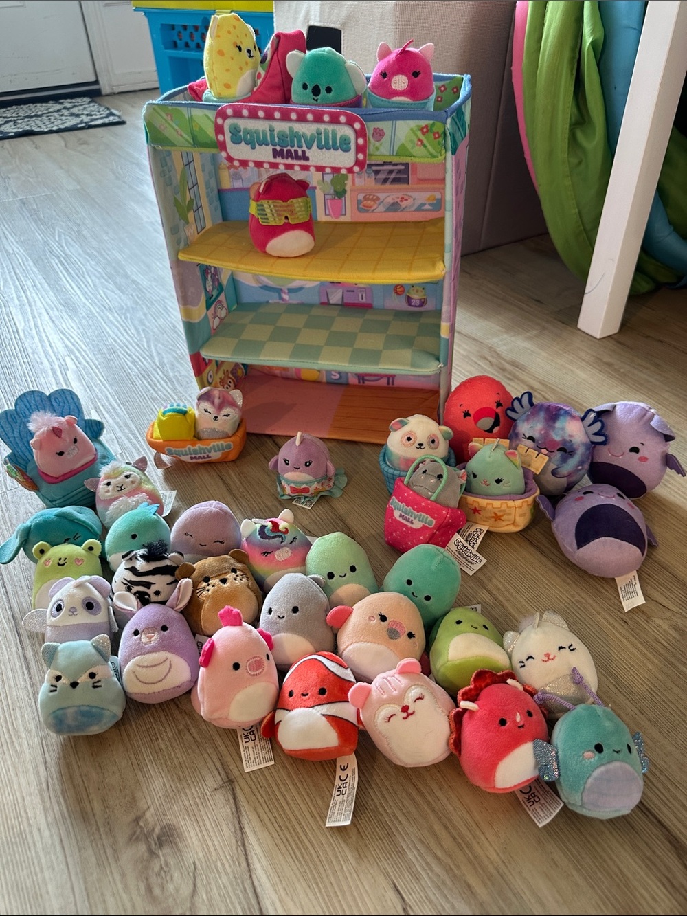 Squishmallows Assorted Mini Plush Pack - with Squishville mall!